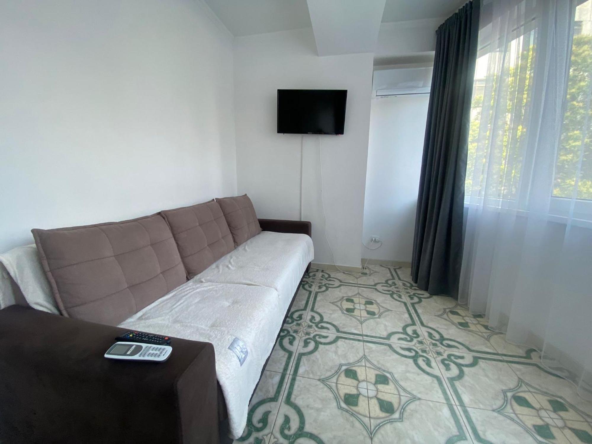 Аэропорт Апартаменты 24&24 Kişinev Dış mekan fotoğraf